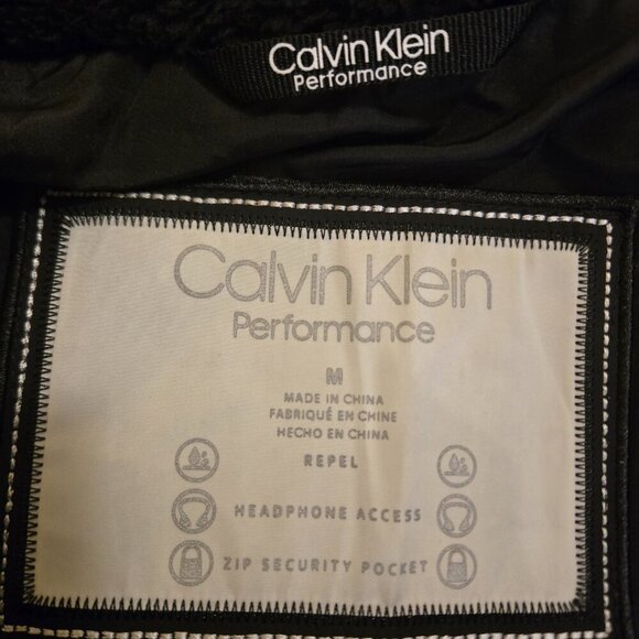 Calvin Klein PERFORMANCE Zip Up Black Quilted Vest Size Medium Security EUC - Picture 4 of 9
